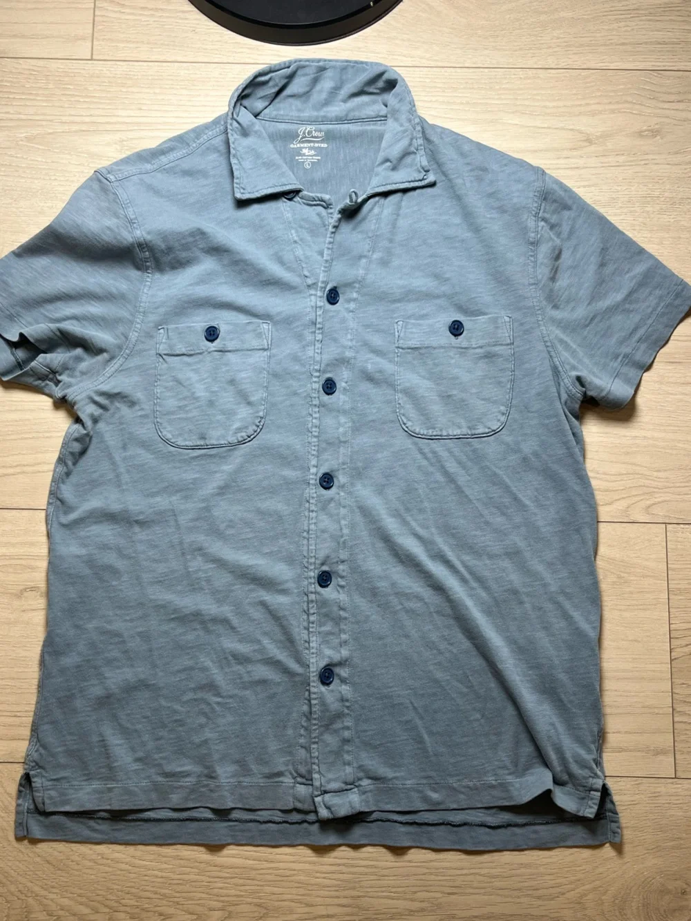 J. Crew Casual Short-Sleeve Button-Down Shirt in Dusty Bluish gray men’s large